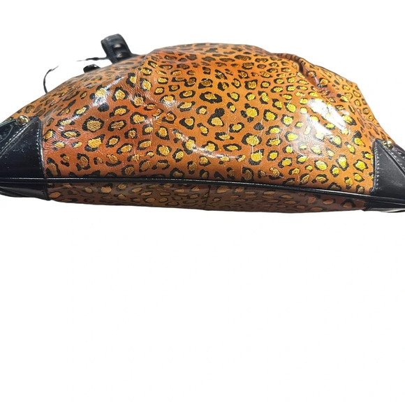 “The Find” Vintage Animal Print Patent Leather Hobo Purse - Picture 3 of 16